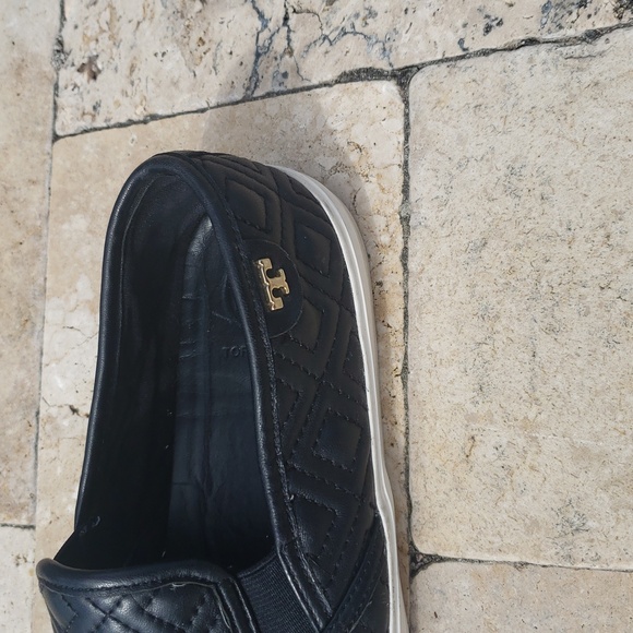 Tory Burch Quilted Sneakers; Black with White soles; Size 8M; Leather Uppers - Picture 3 of 9